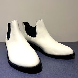Shelly’s London White Chelsea Boot